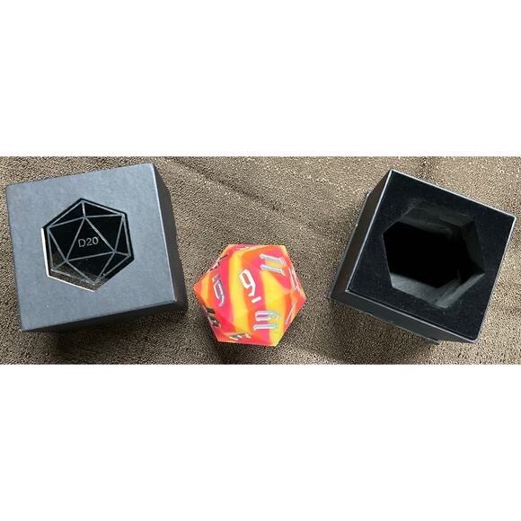Fire Dragon D20 Dice 55mm D&D 20 Sided Dice Yellow Pink Orange Role Play Game - Picture 3 of 6